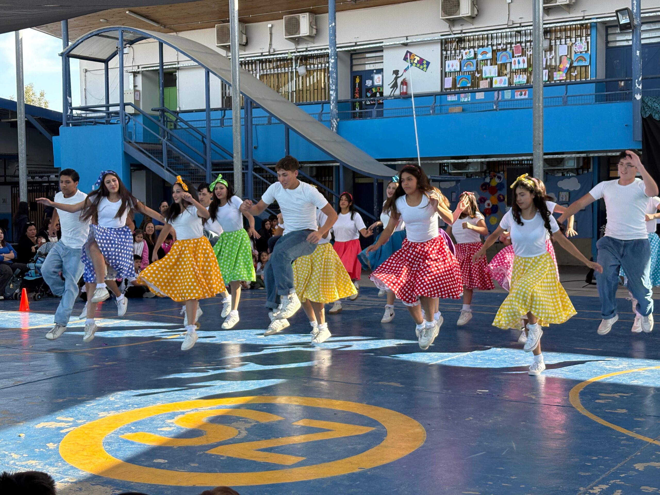 LOS ANDES: Escuelas y liceos de Los Andes celebran la Semana de la Educación Artística 2025