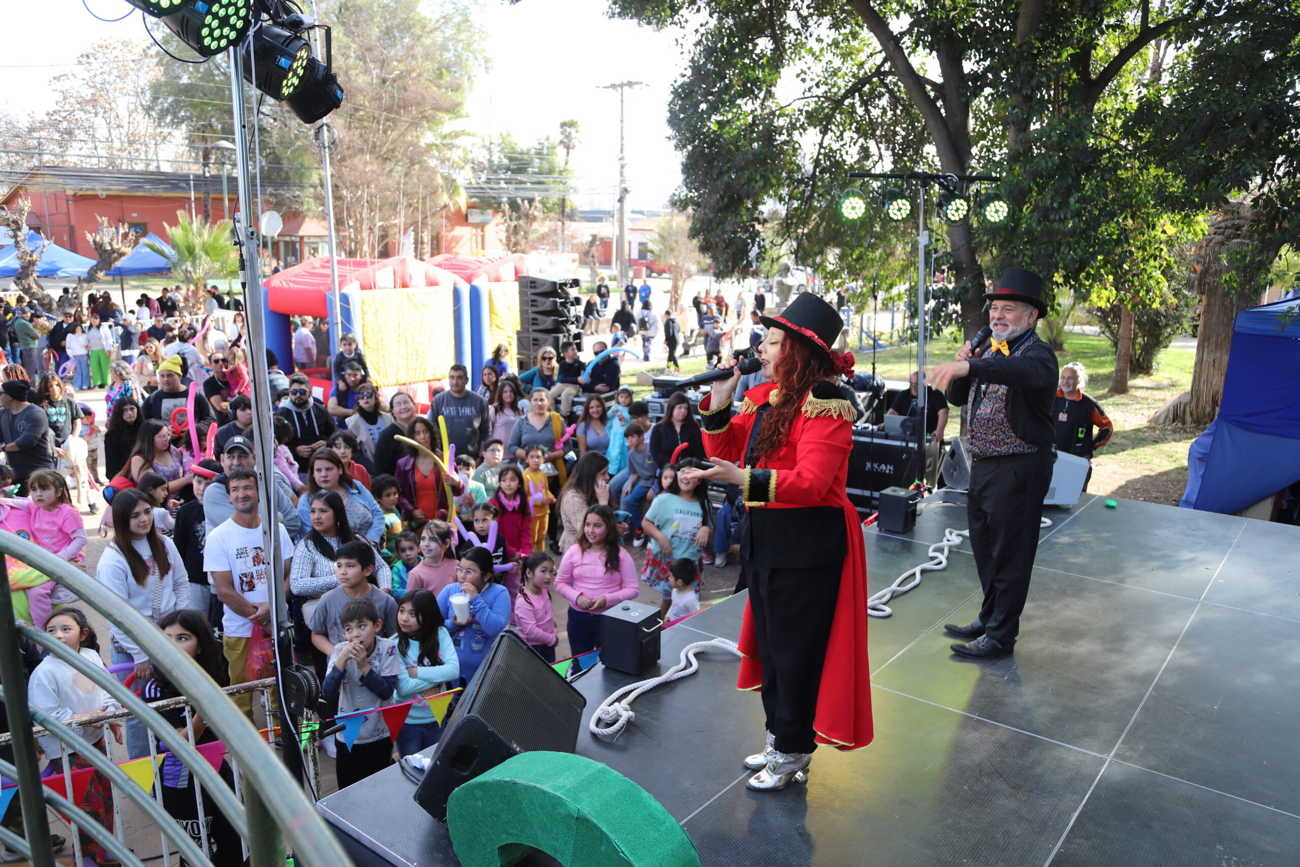 SAN ESTEBAN: Con una masiva asistencia, Municipio de San Esteban celebró el Día de la Niñez