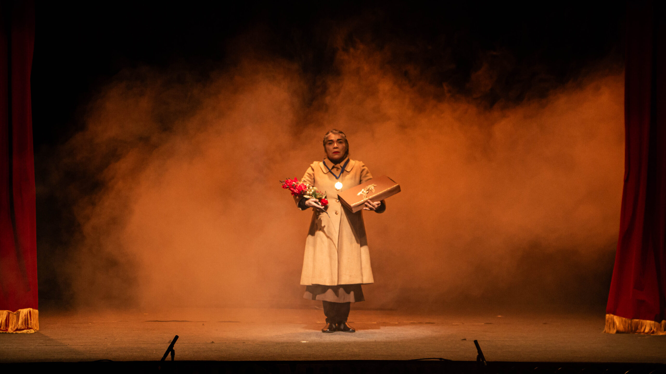 LOS ANDES: Centro Cultural Los Andes presenta obra sobre Gabriela Mistral