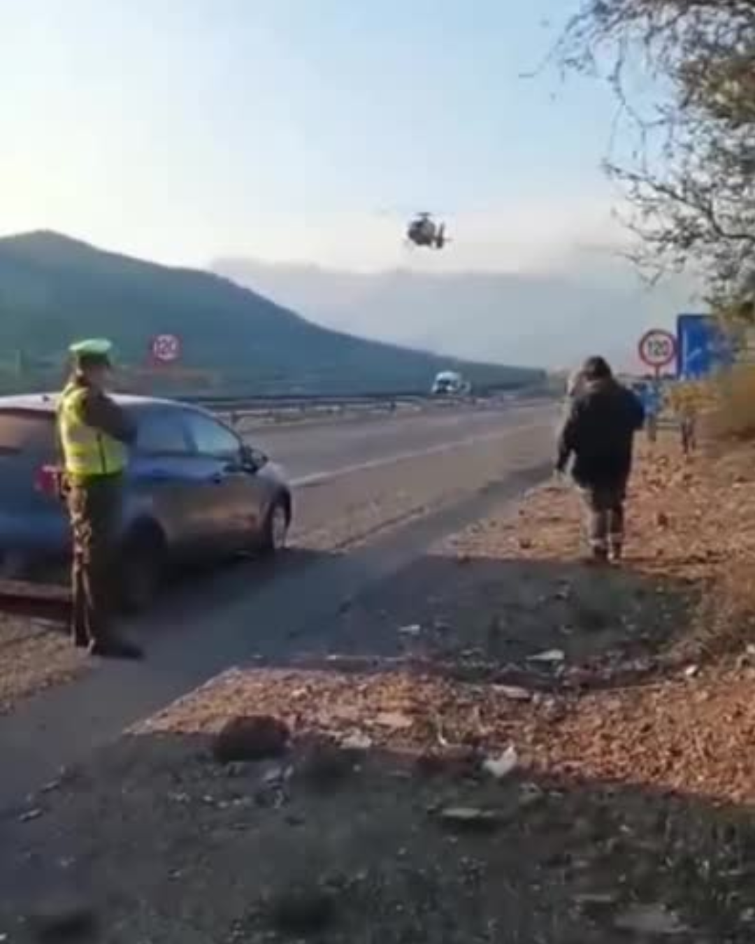LLAY LLAY: [VIDEO] 21 lesionados tras accidente en Ruta 5 Norte: conductor de bus fue evacuado en helicóptero con riesgo vital y niña de 7 años se encuentra grave