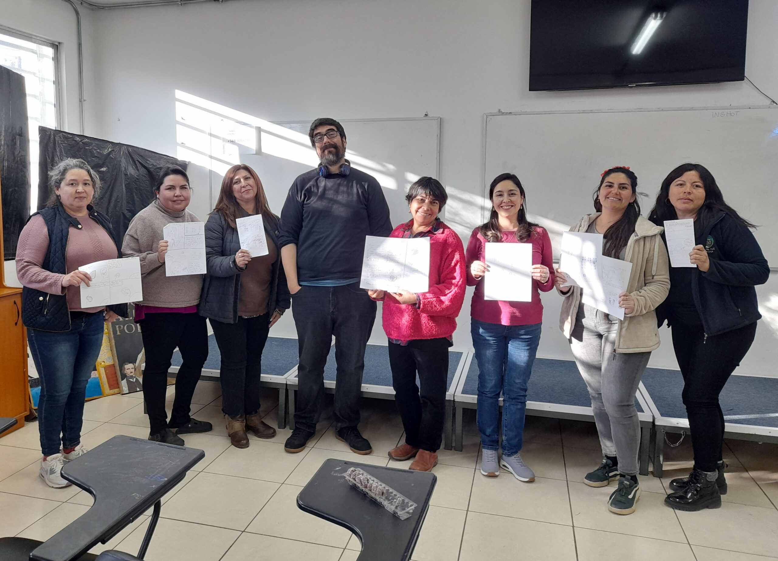 CALLE LARGA: Calle Larga cierra exitoso taller de mediación lectora a través del cómic para profesores