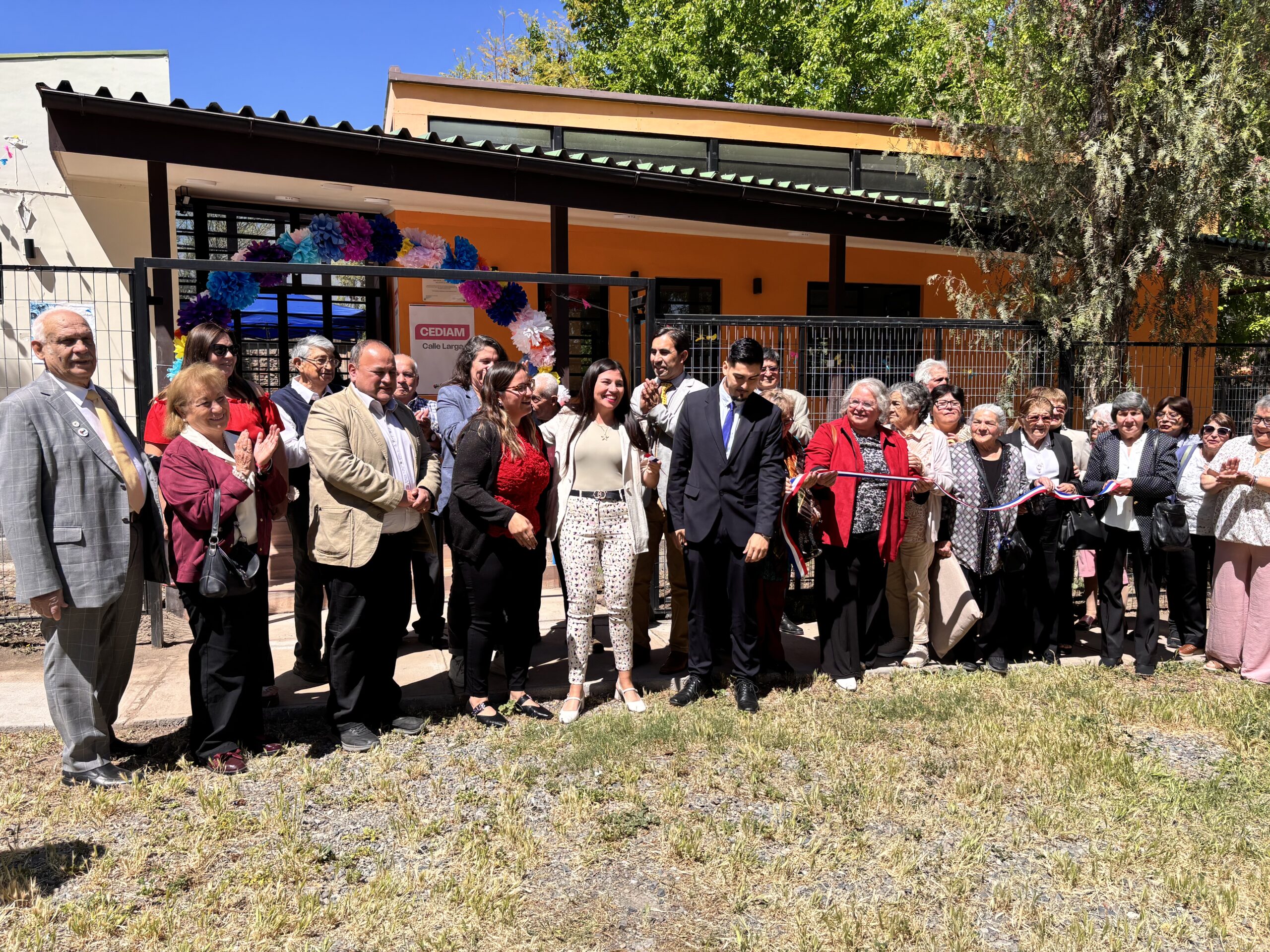 CALLE LARGA: Calle Larga inaugura el primer Centro Diurno del Adulto Mayor (CEDIAM) de la provincia de Los Andes