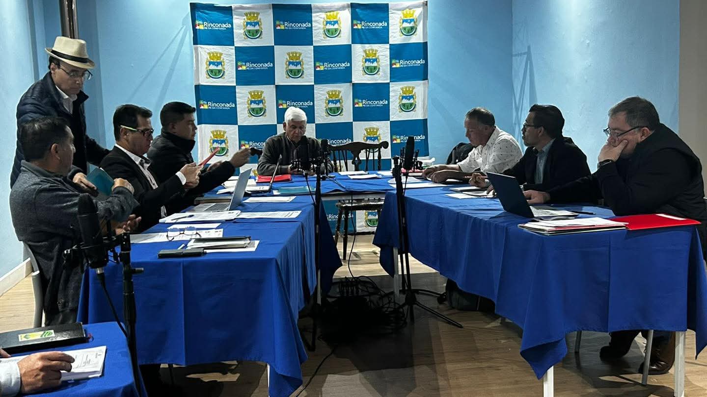 RINCONADA: Concejo Municipal de Rinconada aprueba reposición de camión aljibe para bomberos