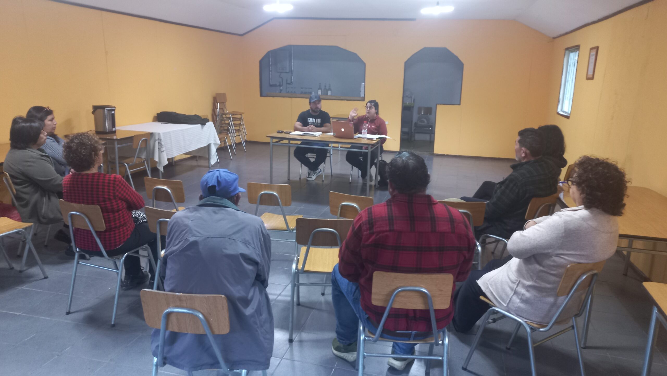 LOS ANDES: Avanza programa de apoyo legal a vecinos de Camino Internacional para regularización de derechos de agua