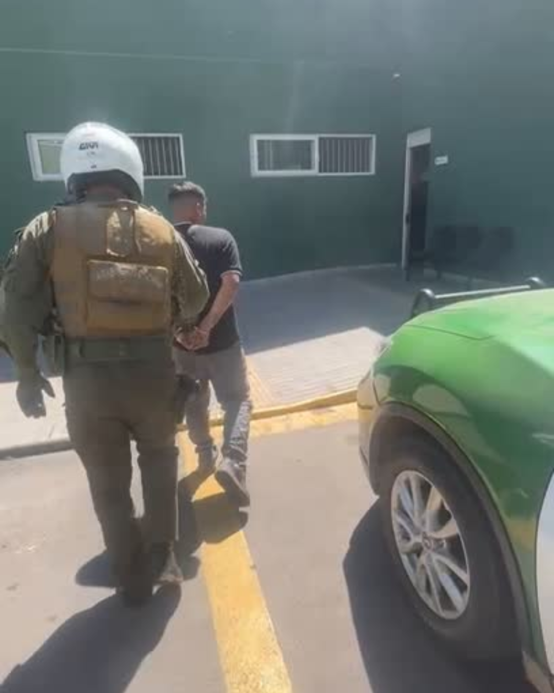 SAN FELIPE: Carabineros detiene a dos sujetos con órdenes vigentes en San Felipe