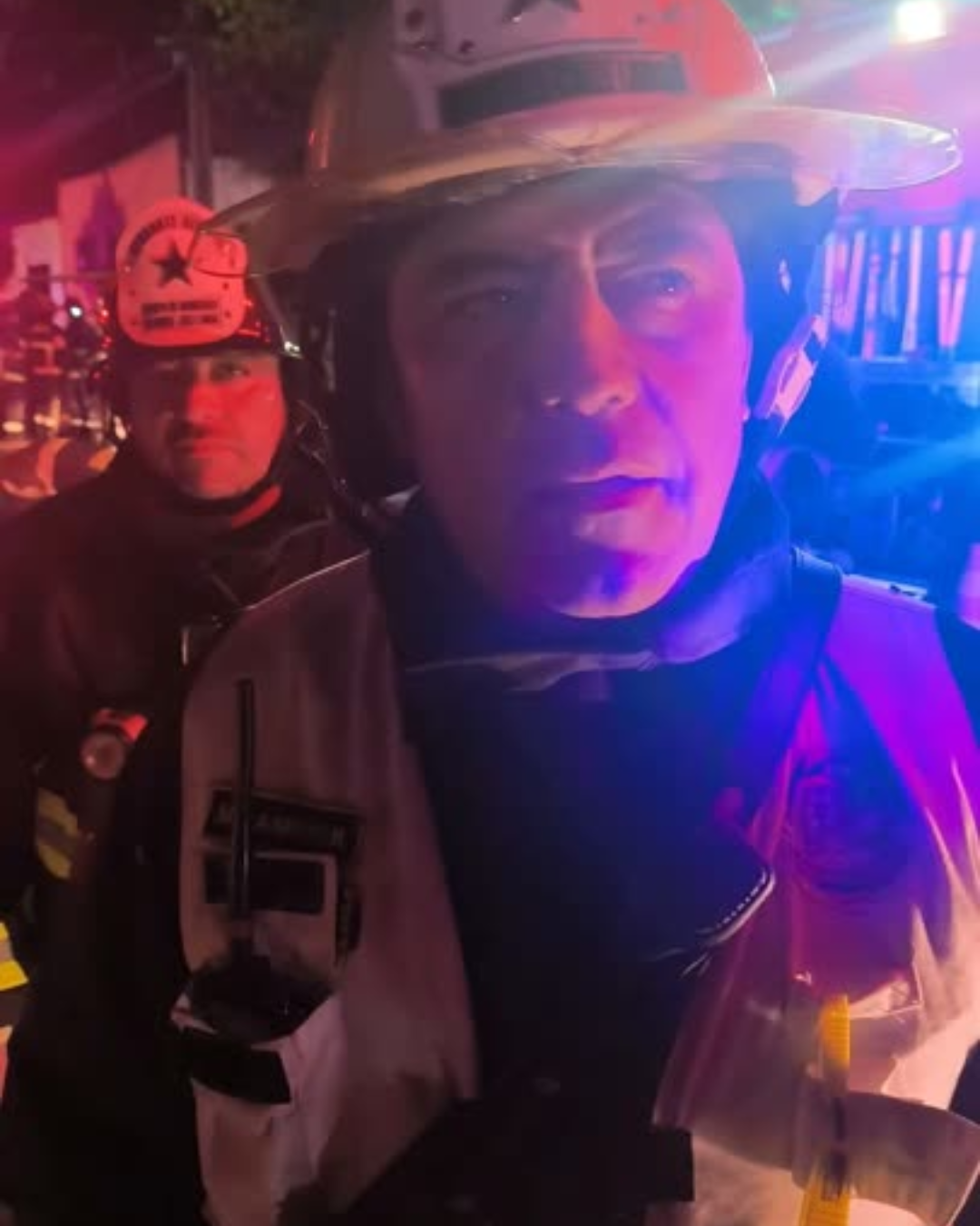 LOS ANDES: [VIDEO] Violento incendio destruye cuatro viviendas en Los Andes