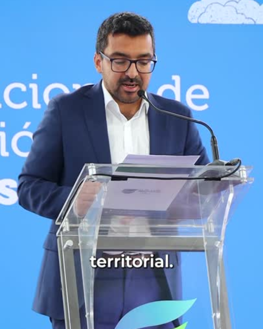 LLAY LLAY: [VIDEO] En Llay Llay se inauguró el Liceo Rural más moderno de Chile