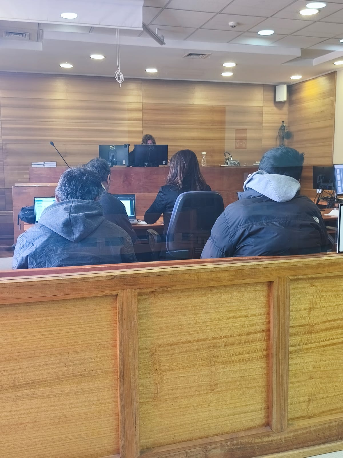 RINCONADA: Sujetos quedan en prisión preventiva por porte ilegal de arma de fuego y municiones