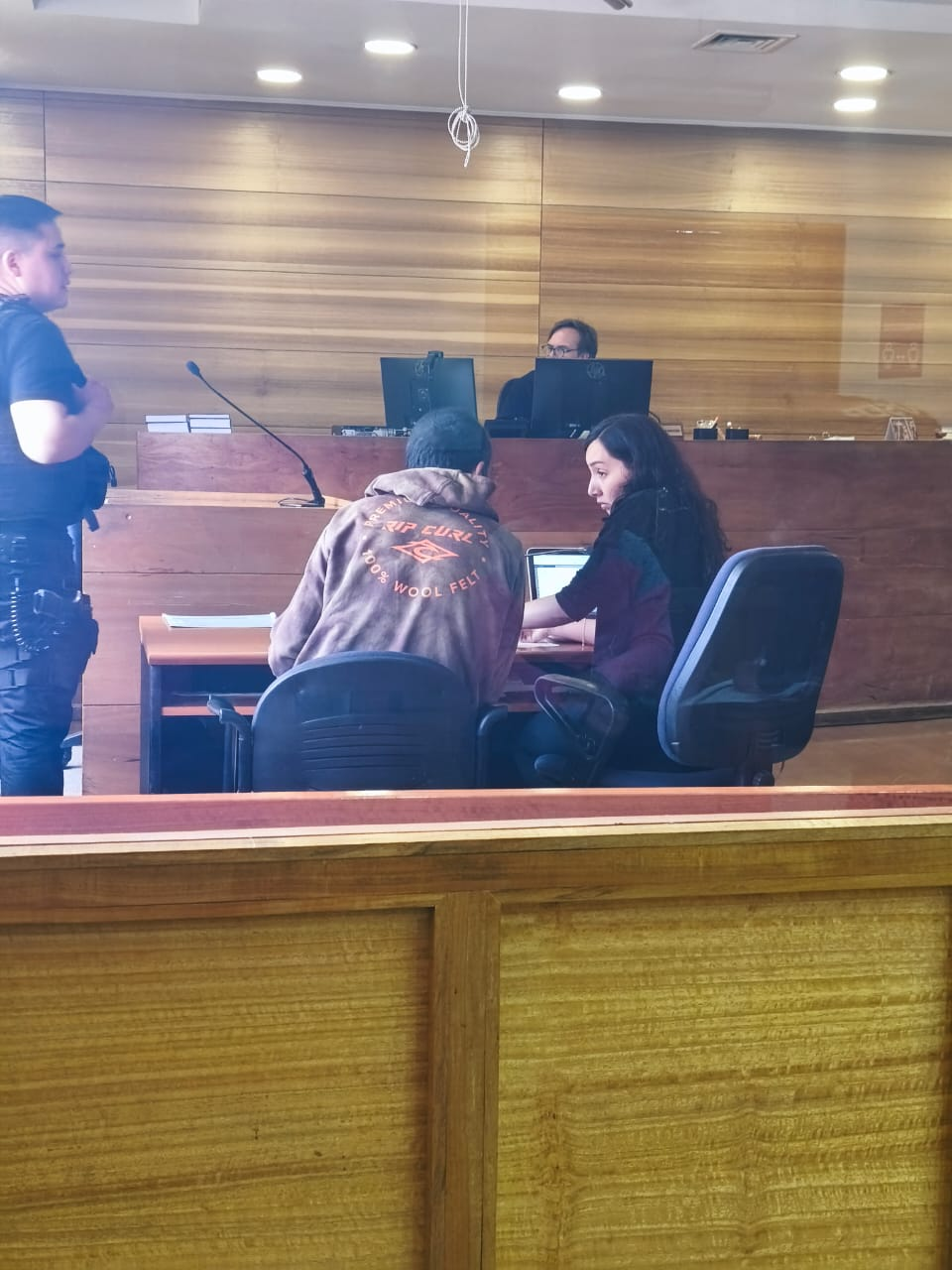 LOS ANDES: Entró a robar… pero se quedó comiendo: sujeto fue sorprendido robando en una casa de calle Membrillar