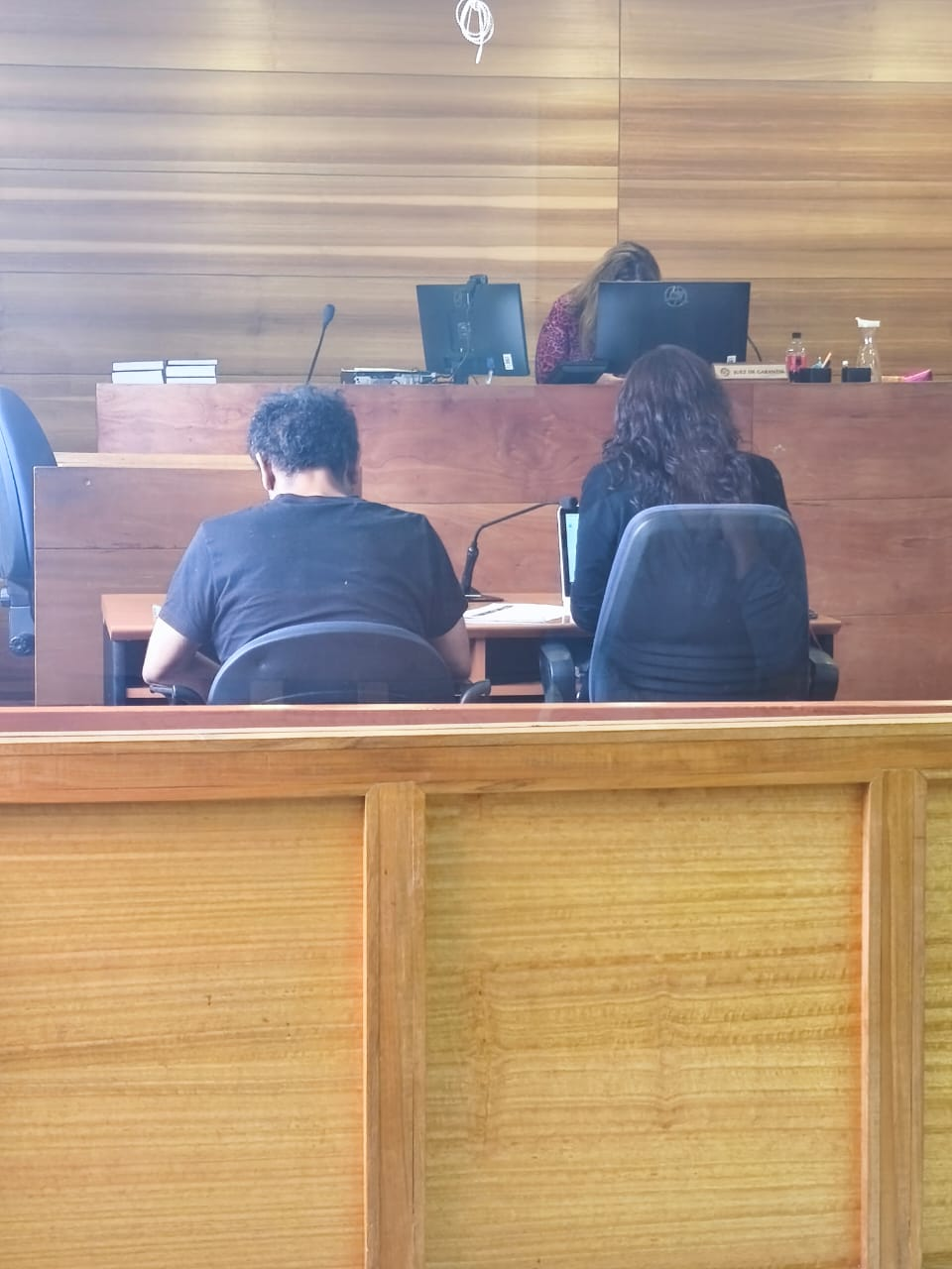 LOS ANDES: Conductor de colectivo enfrenta causa por amenazas a colega colectivera en plena vía pública.