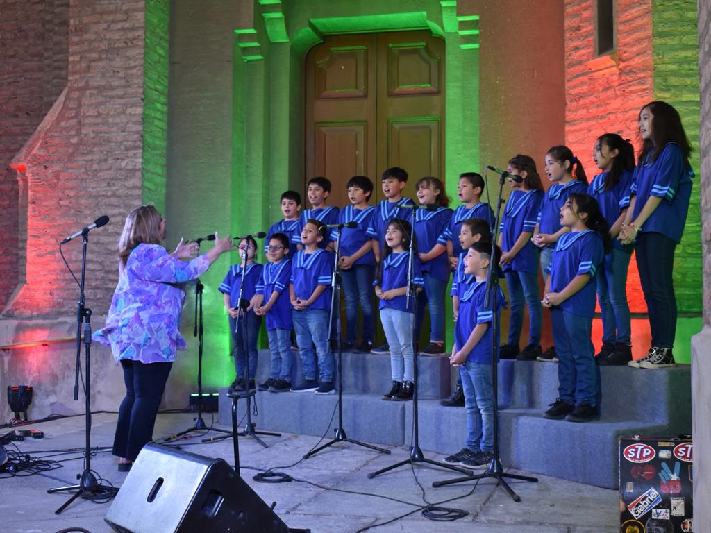 LOS ANDES: Coro de Niños Cantores de Los Andes celebra 30 años de historia con un emotivo concierto gratuito