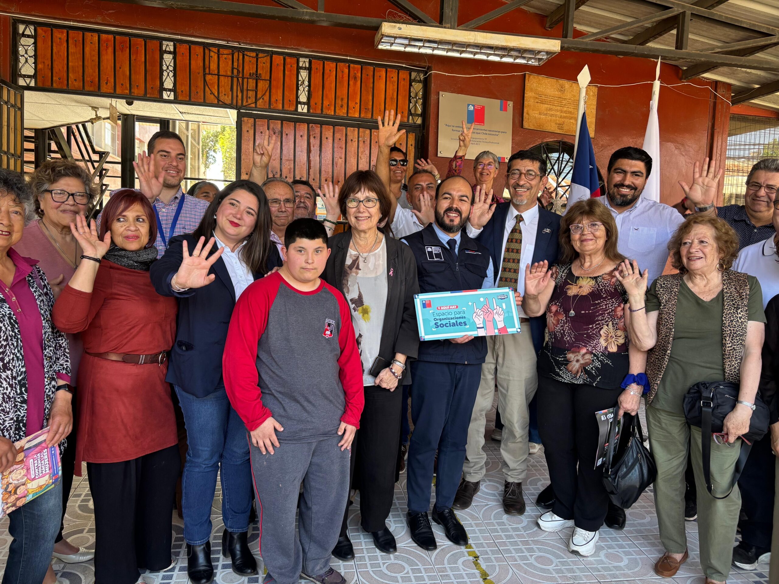 SAN FELIPE: Liceo Roberto Humeres recibe sello “Espacio para Organizaciones Sociales”