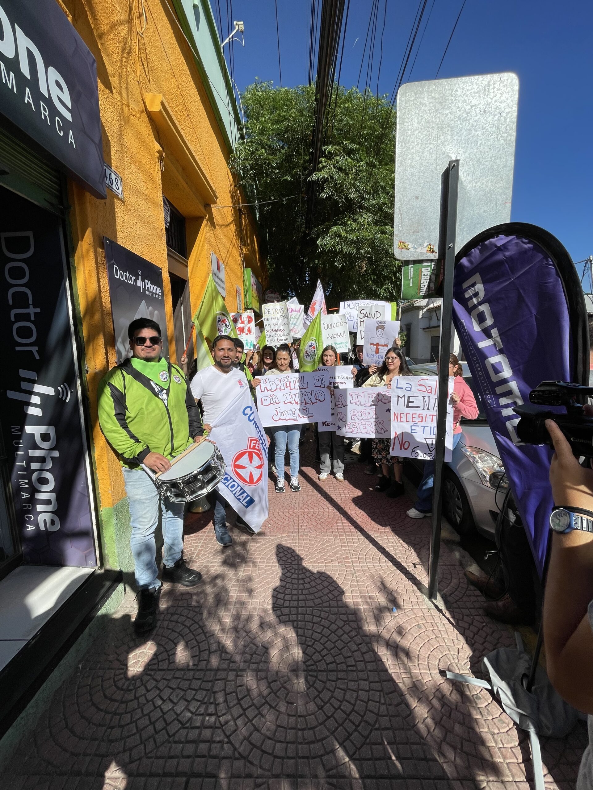 LOS ANDES: Cuarto día de paro en salud mental: continúan las paralizaciones en Los Andes y San Felipe