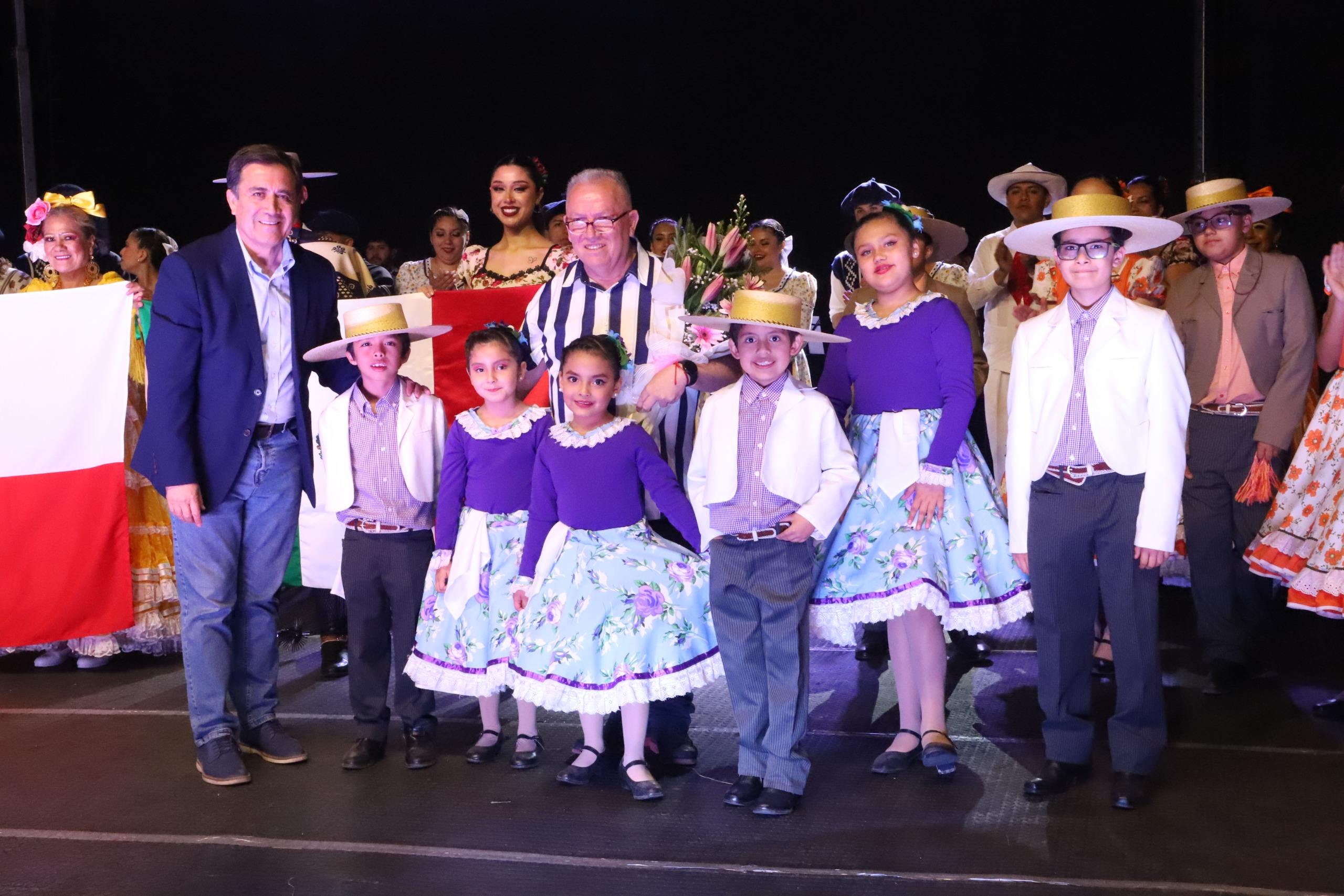 LOS ANDES: Chile y México brillan en Gala de Danza realizado en el Parque Urbano