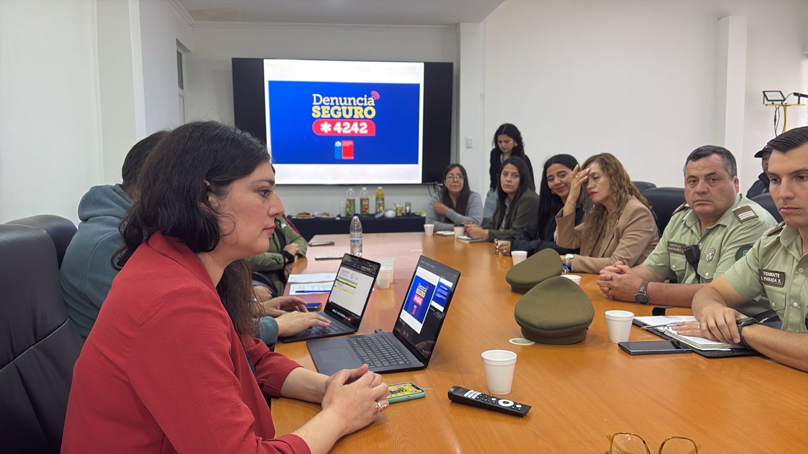 CATEMU: Seremi de Seguridad llama a vecinos de Catemu a usar el programa “Denuncia Seguro”