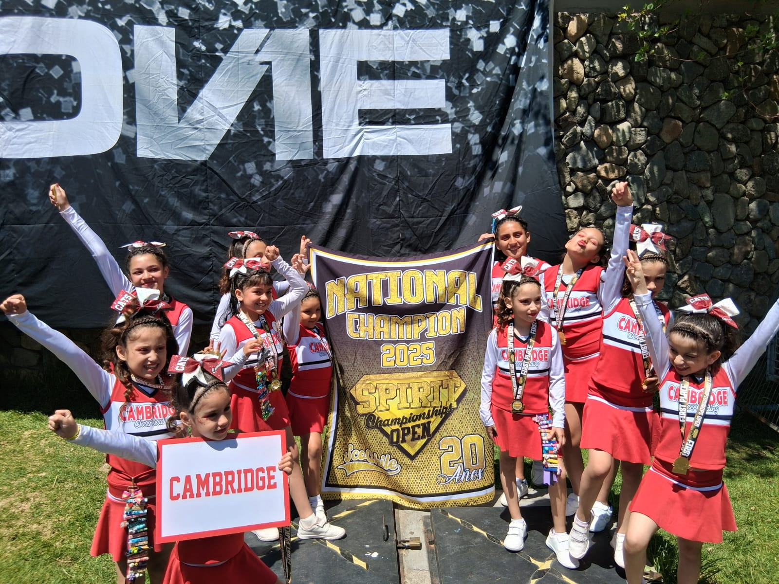 LOS ANDES: Cheerleaders del Cambridge College brillan en Santiago y aseguran paso al Mundial 2026 en Orlando