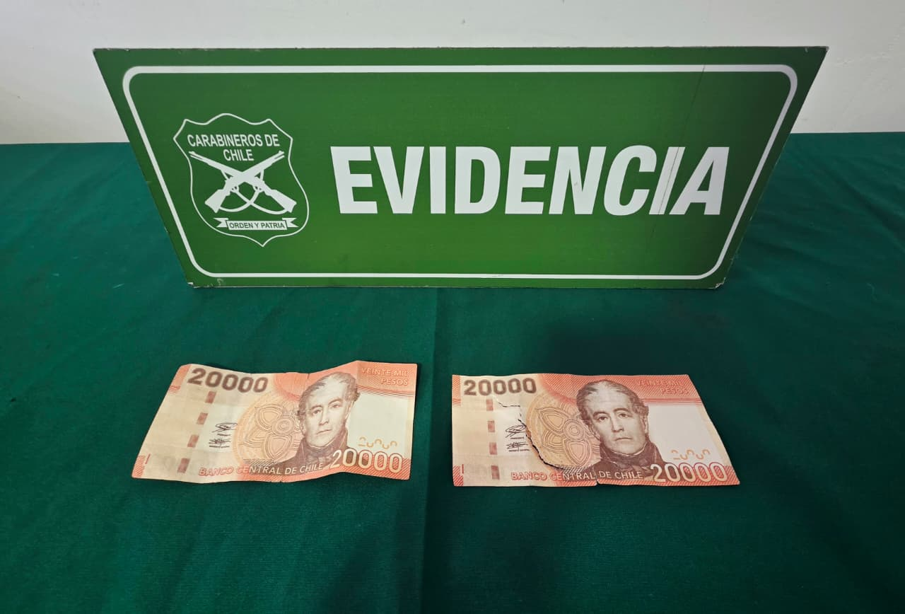 LOS ANDES: Menor de 16 años recorría el centro pagando con billetes falsos: fue detenido por Carabineros en Los Andes