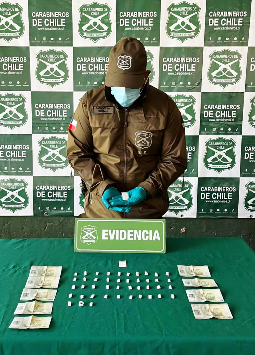 LOS ANDES: Detienen a sujeto por microtráfico de drogas en población María Paula