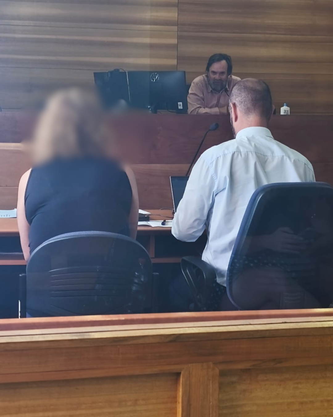 LOS ANDES: Formalizada tras robar perfumería en supermercado de Los Andes: imputada tiene amplio prontuario policial