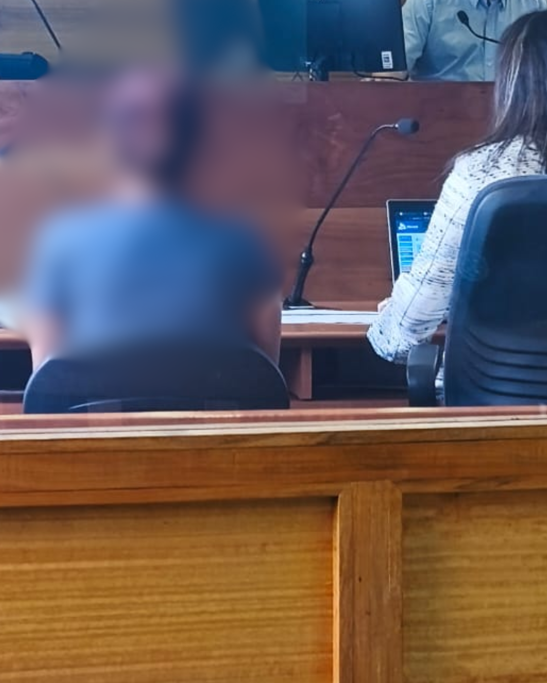 LOS ANDES: Detienen a mujer que pretendía ingresar droga oculta en zapatillas con plataforma