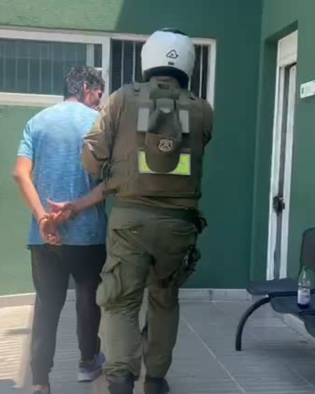 SAN FELIPE: Detienen a sujeto por robo frustrado a vehículos en estacionamiento de supermercado en San Felipe