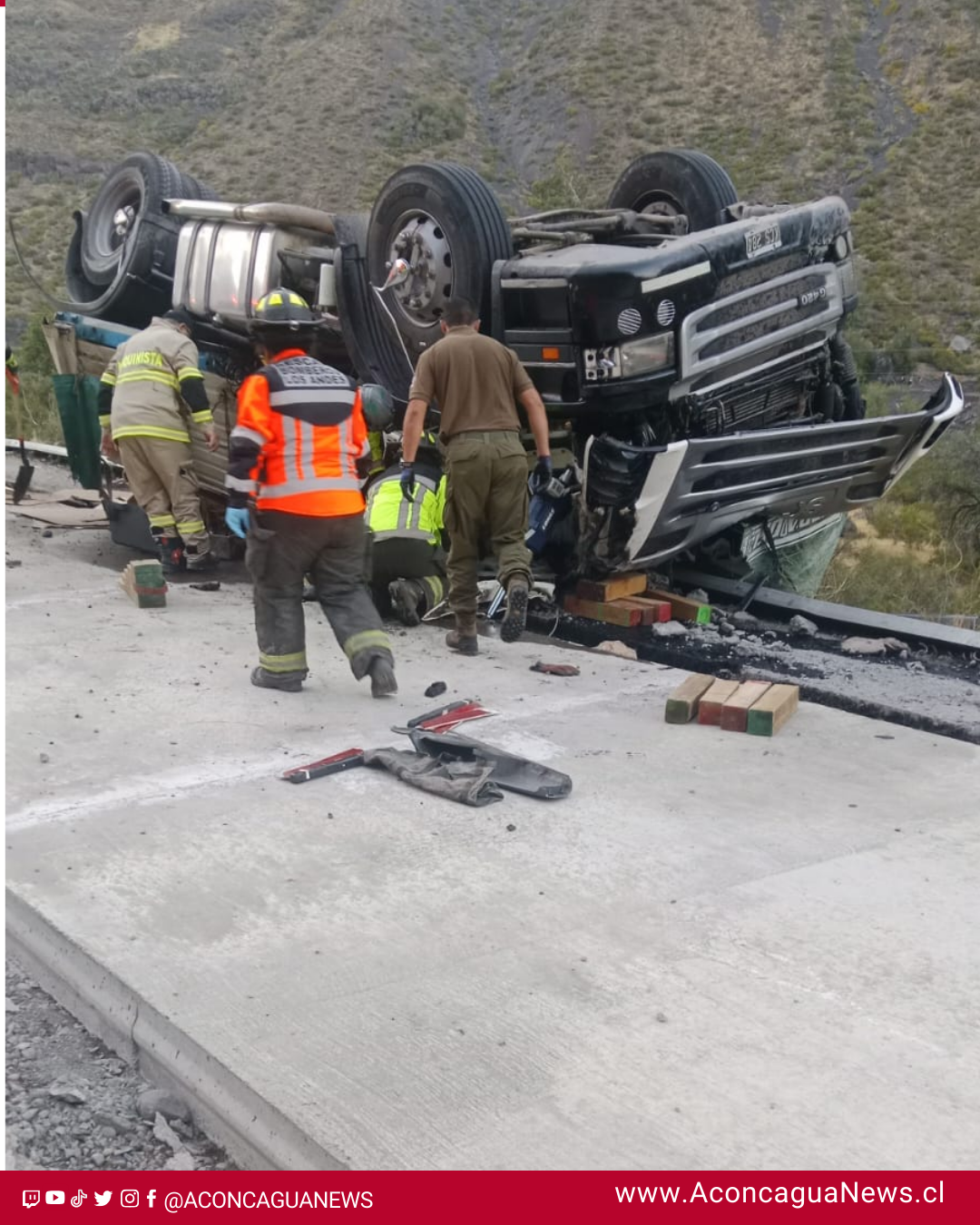 LOS ANDES: Una persona fallecida deja violento accidente tras volcamiento de camión en guardia vieja