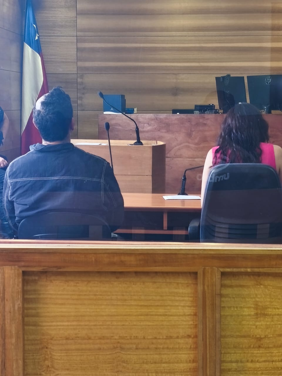 LOS ANDES: Detención ciudadana frustra robo a botillería Tu After en Los Andes