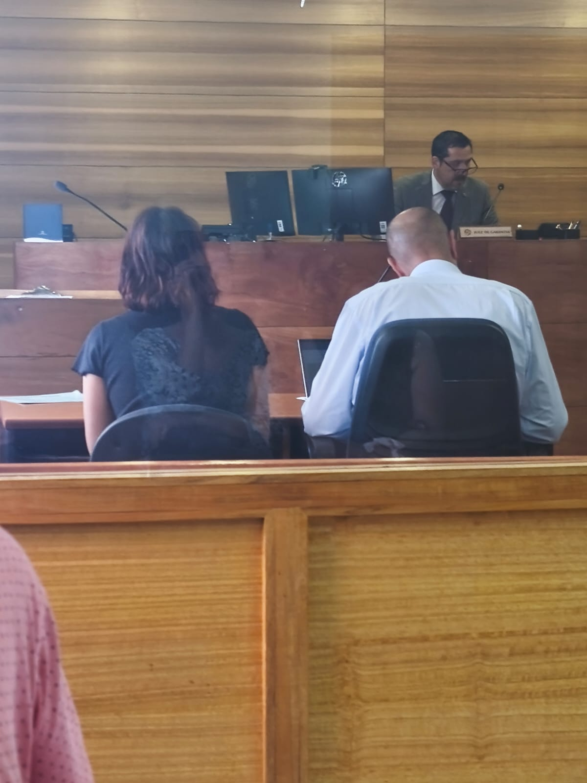 LOS ANDES: Mujer amenazó con dispararle al dueño de una vivienda ocupada ilegalmente en Los Andes