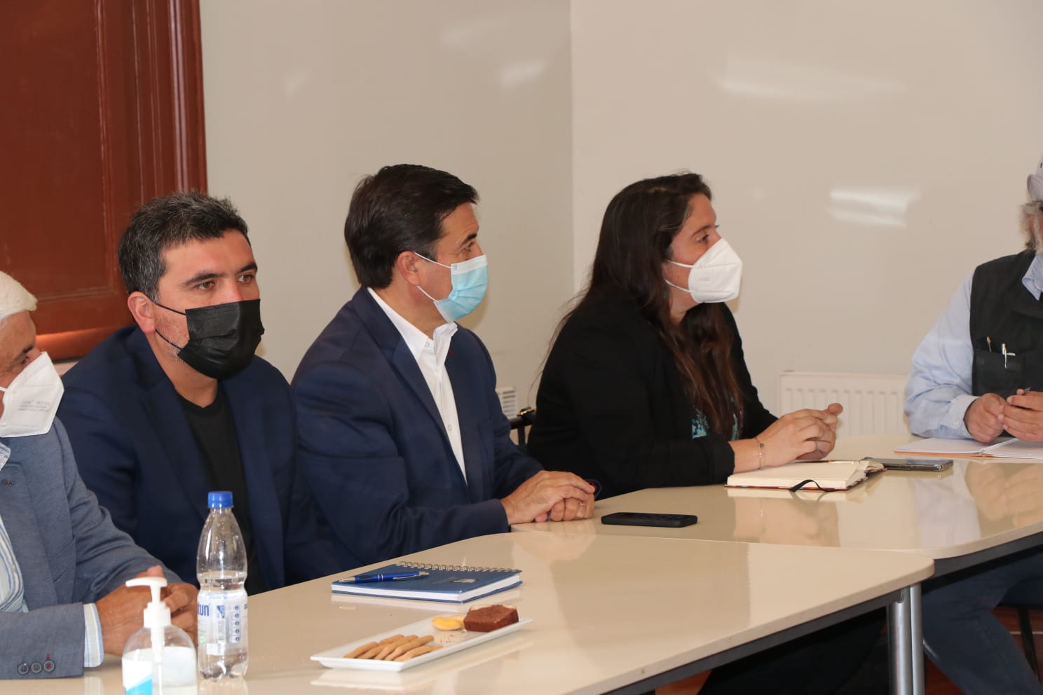 CALLE LARGA: Alcaldesa de Calle Larga dio a conocer principales problemáticas de la comuna en reunión con delegada Presidencial de Valparaíso, Sofía González 1 CALLE LARGA: Alcaldesa de Calle Larga dio a conocer principales problemáticas de la comuna en reunión con delegada Presidencial de Valparaíso, Sofía González
