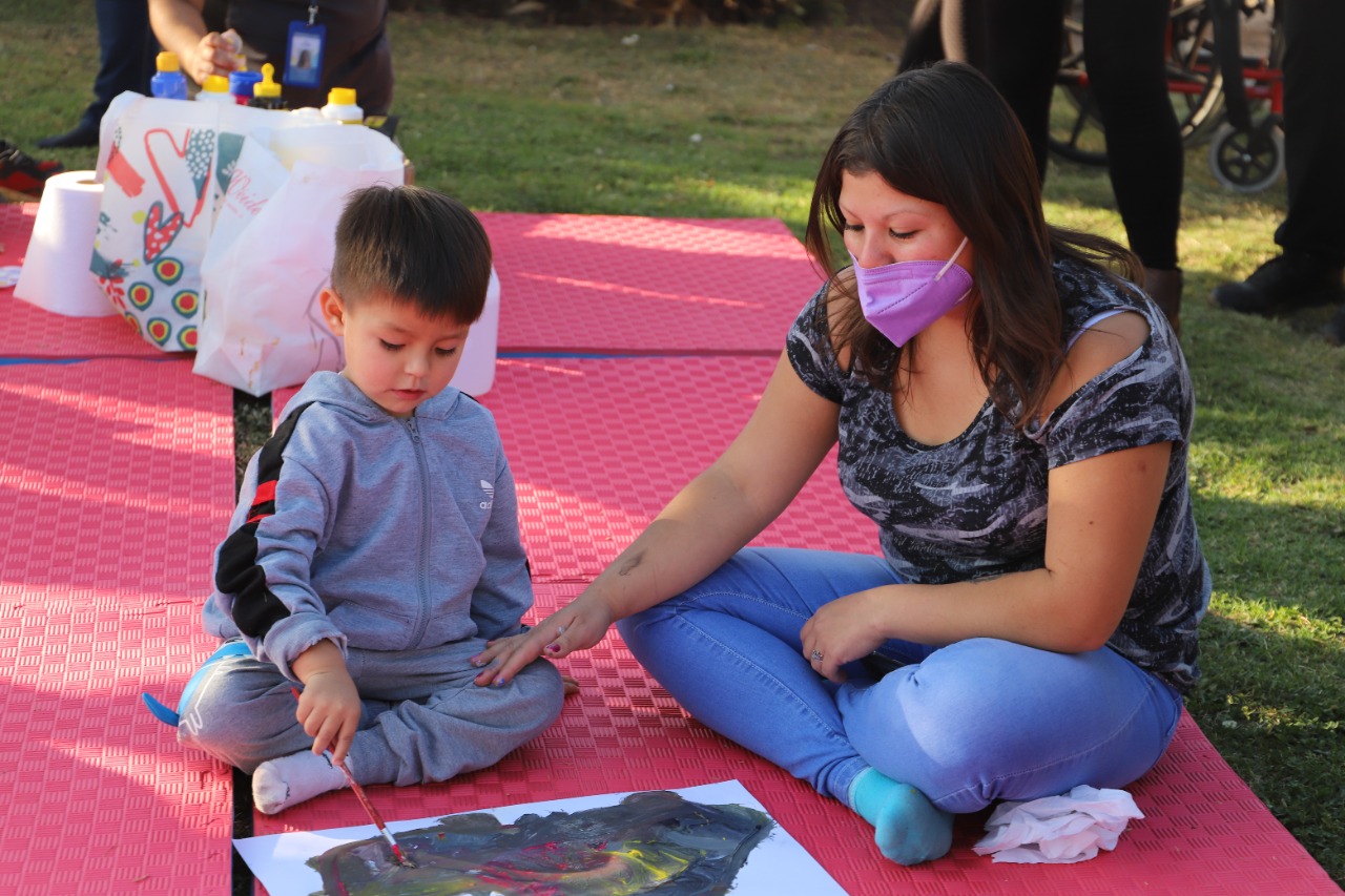 LOS ANDES: En Los Andes con Arte Terapia rehabilitan a niños con discapacidad 1 LOS ANDES: En Los Andes con Arte Terapia rehabilitan a niños con discapacidad