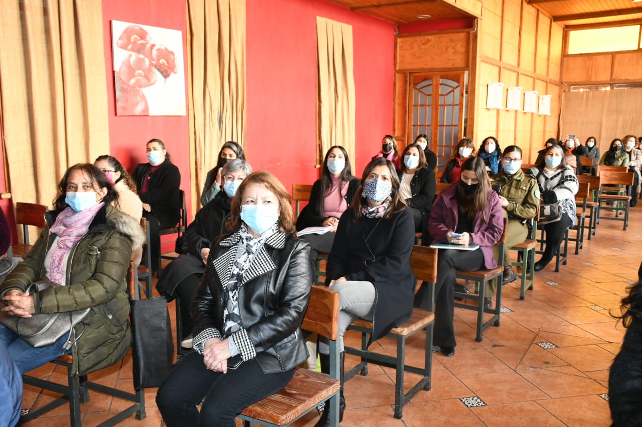 LOS ANDES: Municipalidad de Los Andes organiza importante seminario” Me importas Mujer” 1 LOS ANDES: Municipalidad de Los Andes organiza importante seminario” Me importas Mujer”