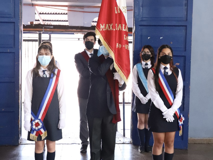 LOS ANDES: Con diversos reconocimientos el Liceo Max Salas Marchán celebró 118 años de vida 1 LOS ANDES: Con diversos reconocimientos el Liceo Max Salas Marchán celebró 118 años de vida