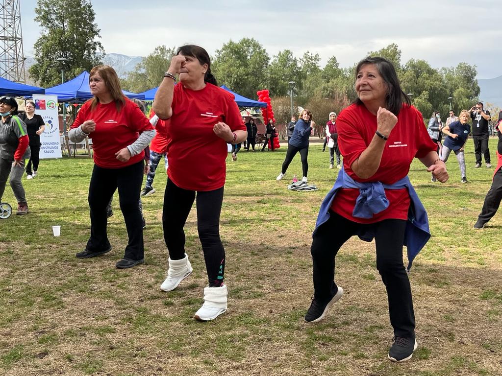 LOS ANDES: Más de 150 personas participaron activamente celebrando el Mes del Corazón en Los Andes 1 LOS ANDES: Más de 150 personas participaron activamente celebrando el Mes del Corazón en Los Andes