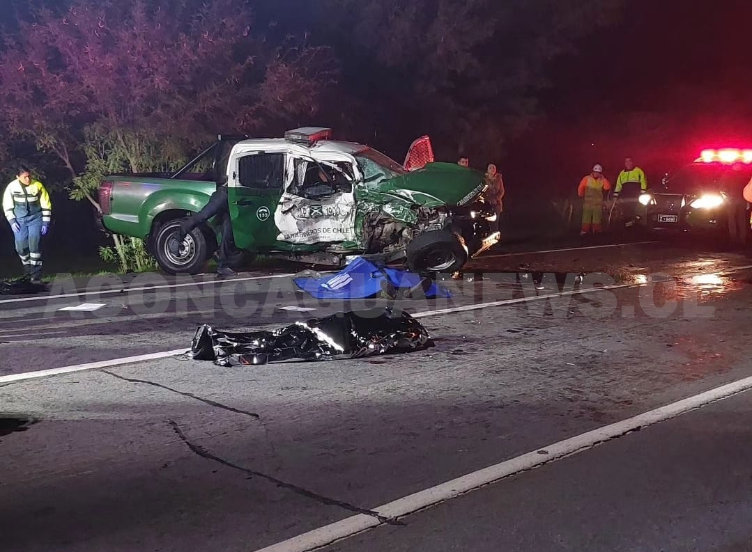 CALLE LARGA: Carabineros fallecidos intentaron cortar la ruta cruzando el vehículo policial "Fueron impactados a alta velocidad" 1 CALLE LARGA: Carabineros fallecidos intentaron cortar la ruta cruzando el vehículo policial "Fueron impactados a alta velocidad"