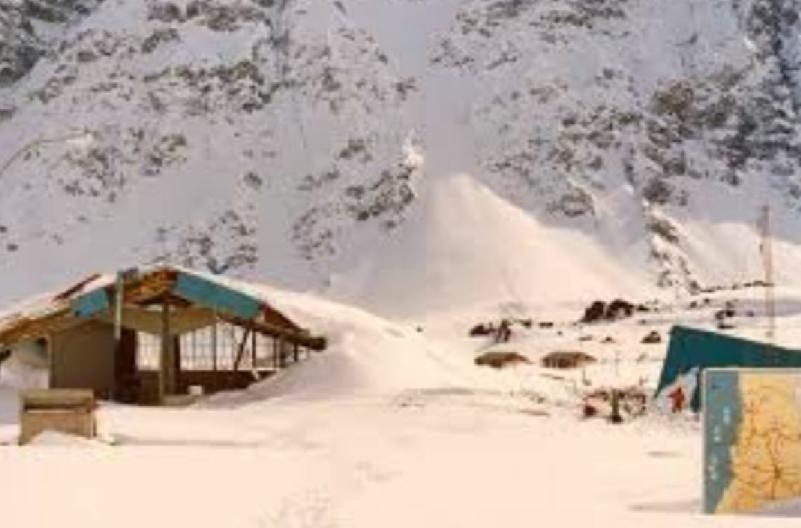 LOS ANDES: A 40 años de la avalancha en Los Libertadores: Aduanas, SAG y PDI recuerdan a las víctimas 2 LOS ANDES: A 40 años de la avalancha en Los Libertadores: Aduanas, SAG y PDI recuerdan a las víctimas