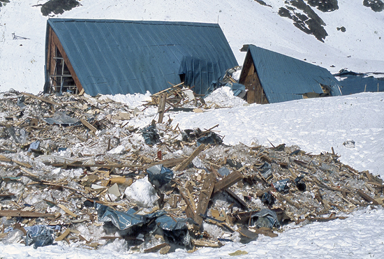 LOS ANDES: A 40 años de la avalancha en Los Libertadores: Aduanas, SAG y PDI recuerdan a las víctimas 1 LOS ANDES: A 40 años de la avalancha en Los Libertadores: Aduanas, SAG y PDI recuerdan a las víctimas
