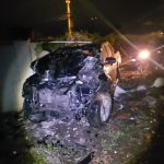 CALLE LARGA:[VIDEO] Violento choque en Calle Larga: Conductor perdió el control y camioneta impactó contra un muro