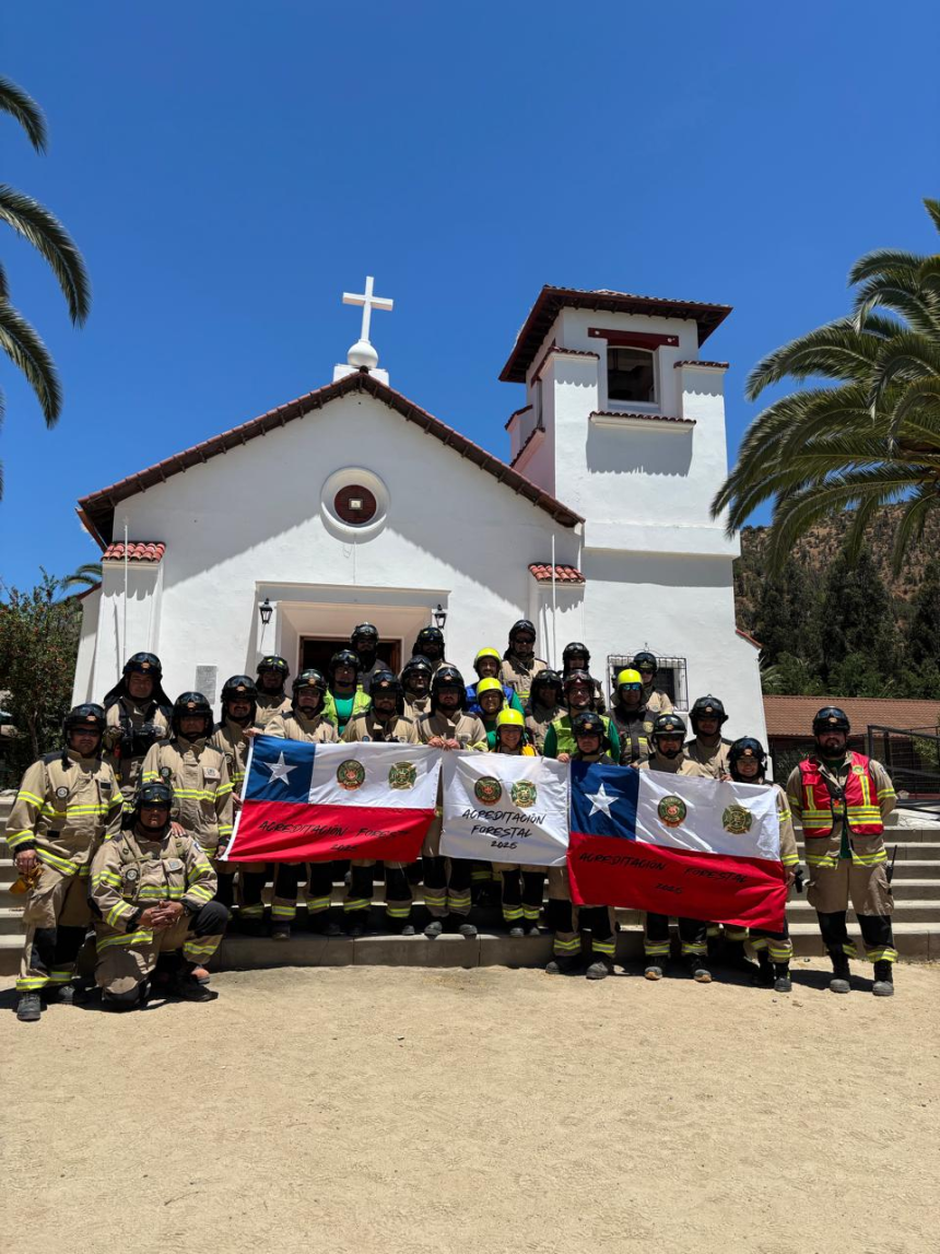 SANTA MARÍA: Segunda Compañía de bomberos de Santa María logra acreditación forestal tras años de trabajo