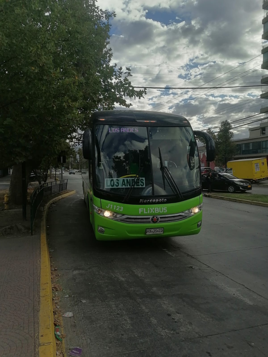 LOS ANDES: Usuarios denuncian cancelaciones, retrasos y falta de respuesta de FlixBus en servicios desde Los Andes