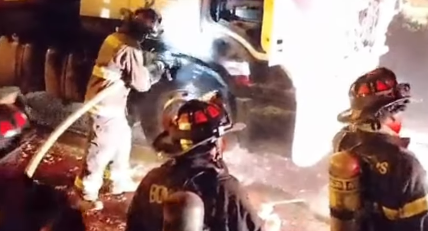 LOS ANDES: Principio de incendio en camión movilizó a Bomberos en el Puerto Terrestre