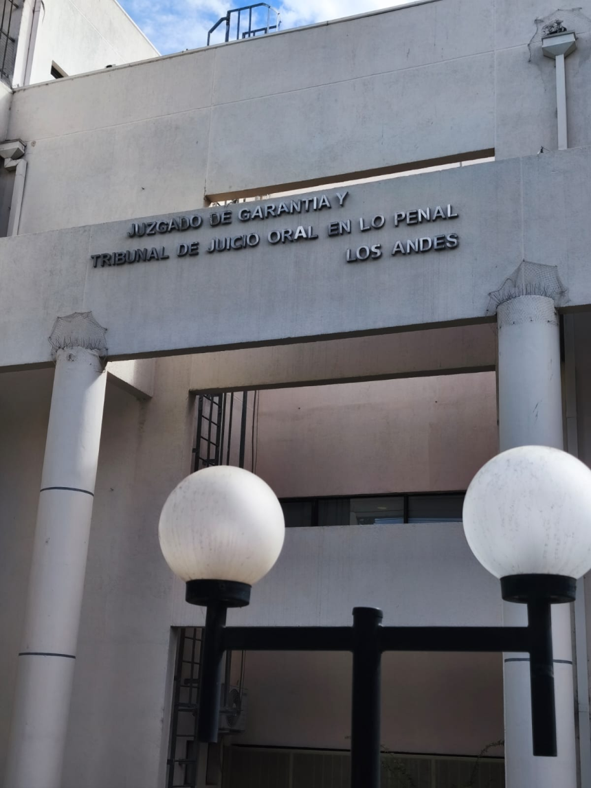 LOS ANDES: Primer incumplimiento en trabajos comunitarios termina con advertencia: condenado seguirá en libertad
