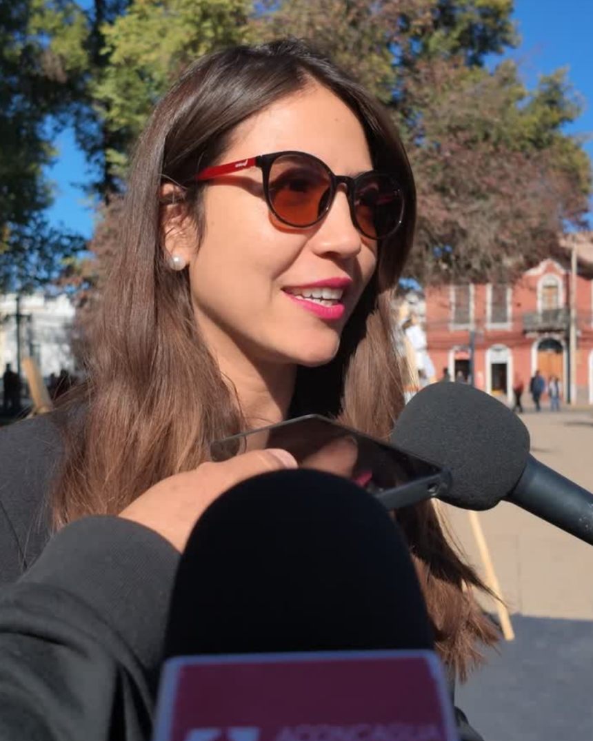LOS ANDES: [VIDEO] Casa de la Mujer de Los Andes reconoce a vecinas en emotivo cierre del Mes de la Madre