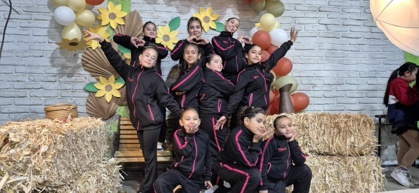 RINCONADA: Taller municipal “Skating Rinconada” brilló en competencia de patinaje artístico en Calle Larga