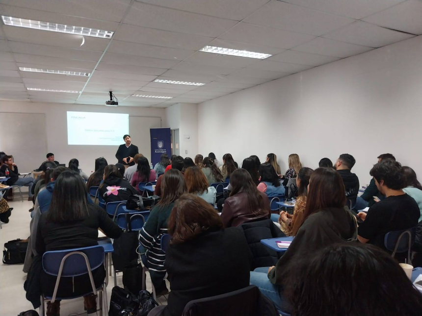 ACONCAGUA: Capacitan a funcionarios de salud para fortalecer atención a víctimas de violencia sexual