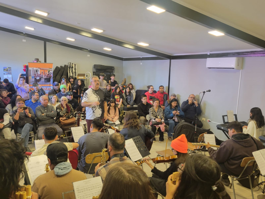 PUTAENDO: Escuela de Música abrió sus puertas para mostrar más de dos décadas de historia y formación artística