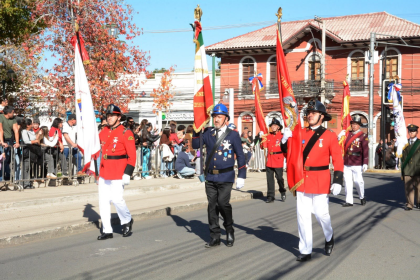 LOS ANDES: Los Andes conmemoró el Día Nacional del Bombero con tradicional desfile en la Plaza de Armas