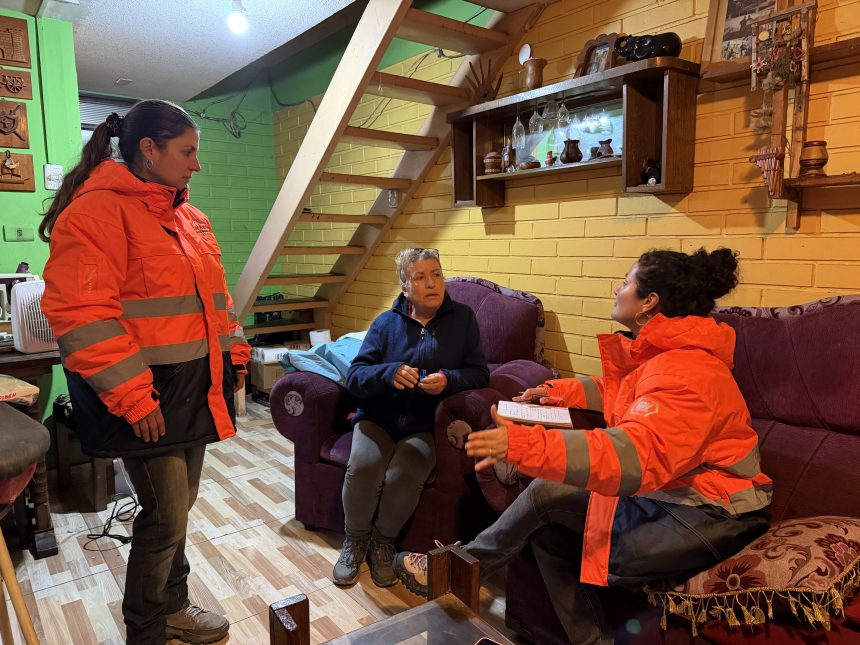 LOS ANDES: DIDECO mantiene despliegue en terreno en apoyo a familias afectadas por el sistema frontal
