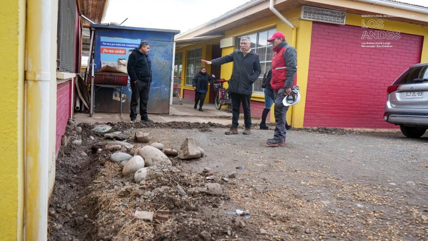 LOS ANDES: SLEP Los Andes trabaja para garantizar un regreso seguro a clases tras el sistema frontal