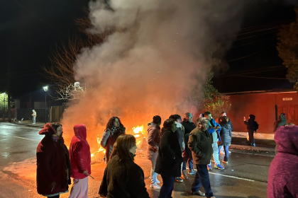 CALLE LARGA: Continúa manifestación de vecinos en el paradero 21: llevan más de tres días sin energía eléctrica