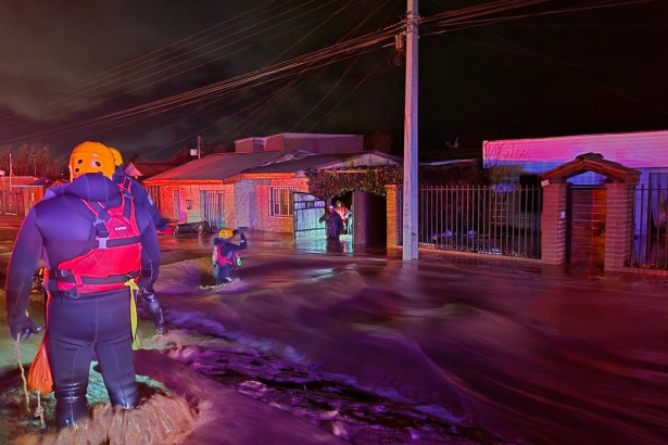 LOS ANDES: Grupo GERSA de Bomberos Los Andes – Calle Larga supera las 100 personas evacuadas en la Región de Coquimbo